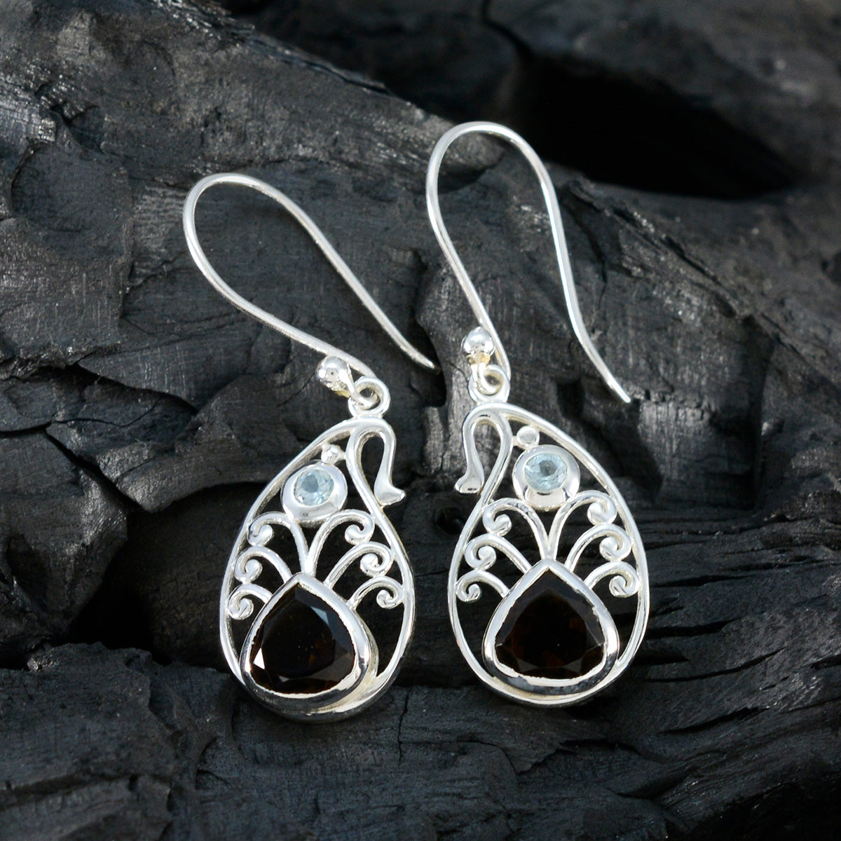 Harper multicolor Tiny multiple Dangle Earring