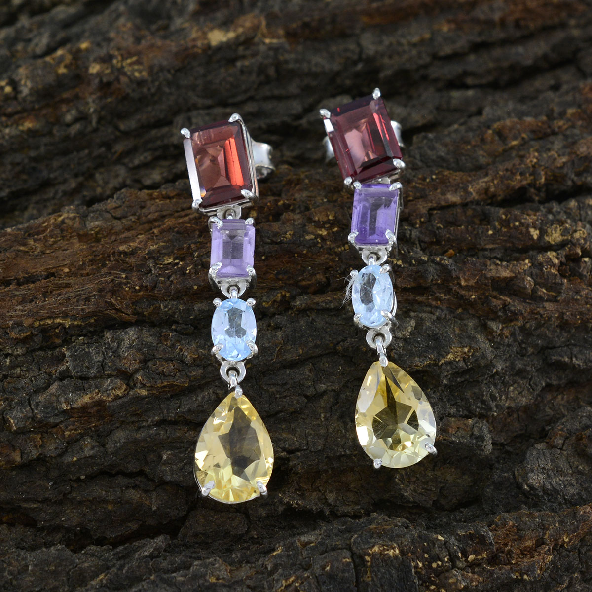 María multicolor Slim quarter Stud Earring