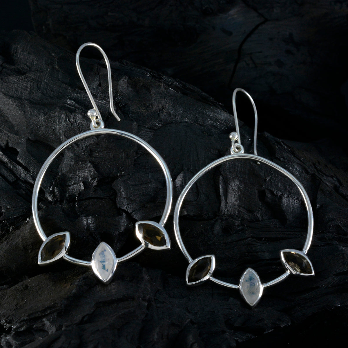 Mia multicolor Minimal Trilogy Dangle Earring