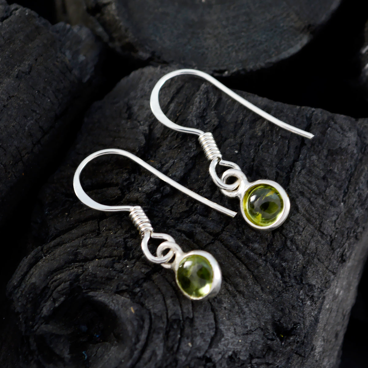 Fernanda Green Minimalist multiple Dangle Earring