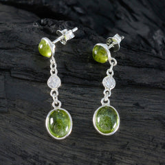 Isabella Green Delicate multiple Stud Earring