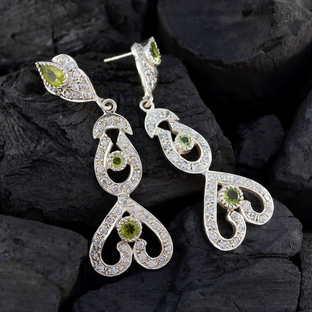Araya Green Essential multiple Stud Earring