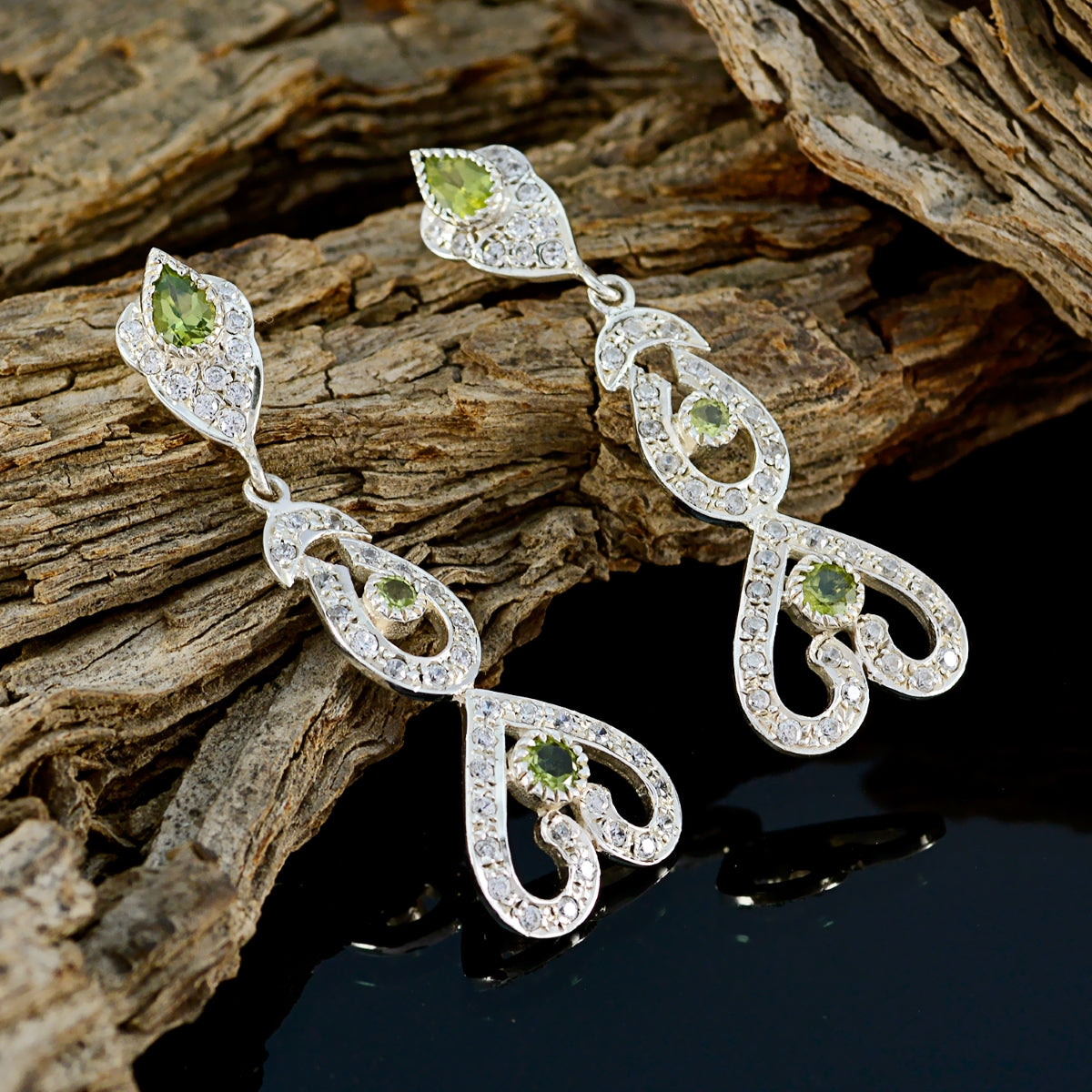 Araya Green Essential multiple Stud Earring