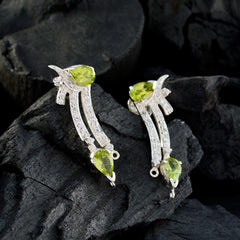 Carla Green Dainty multiple Stud Earring