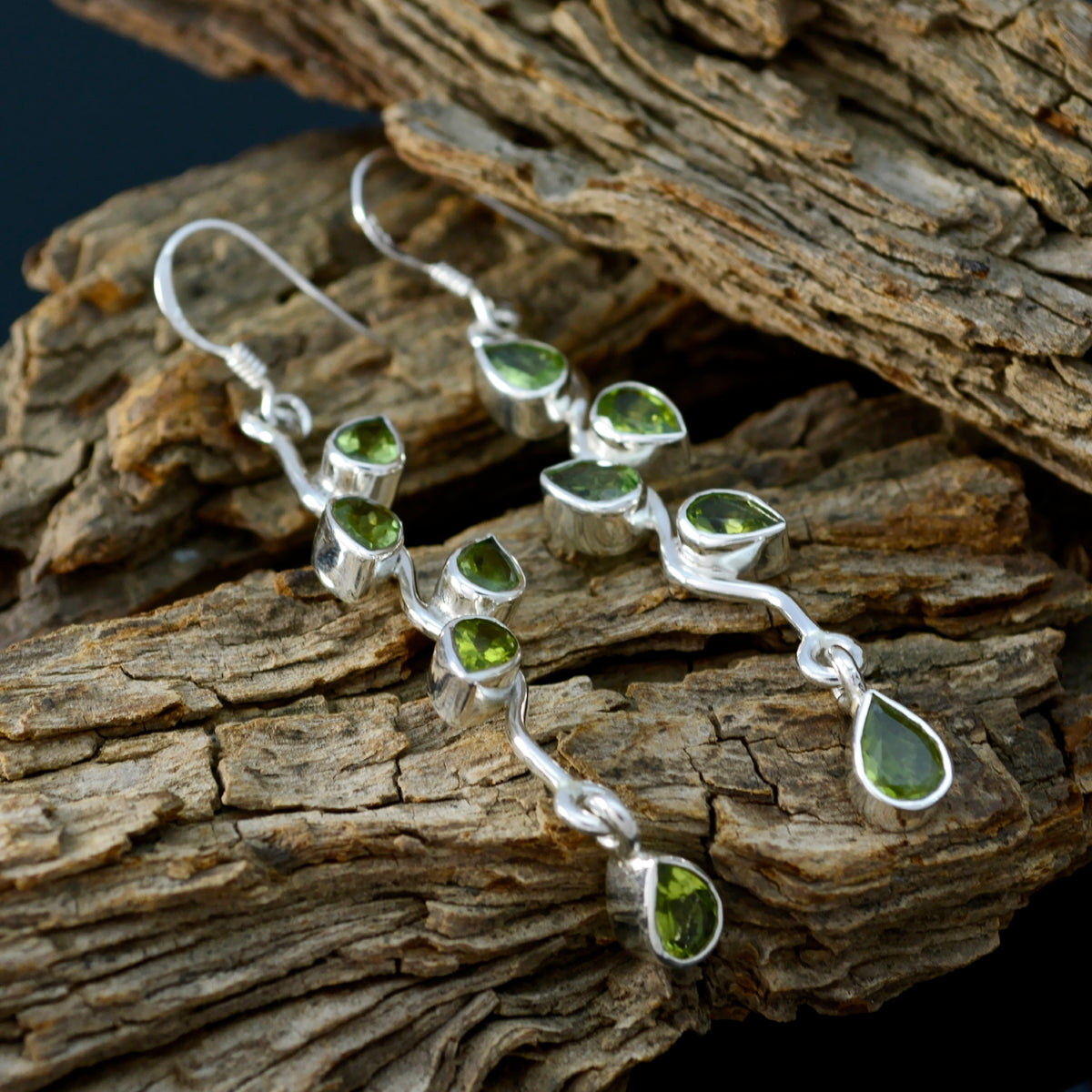 Paula Green Tiny multiple Dangle Earring