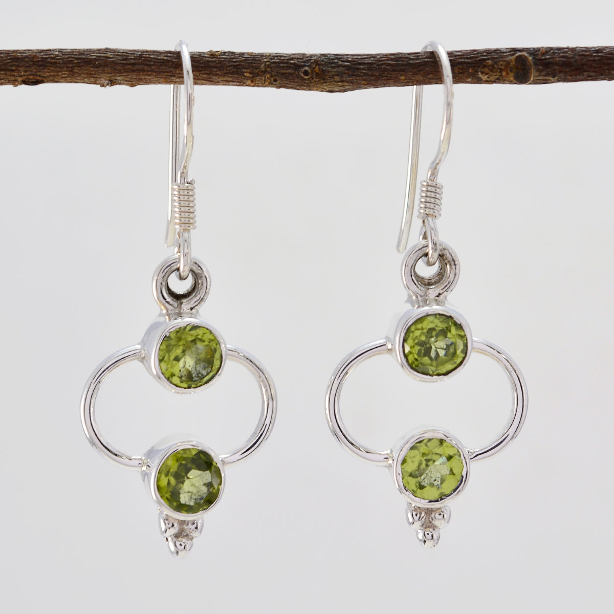 Sofía Green Whisper thin multiple Dangle Earring
