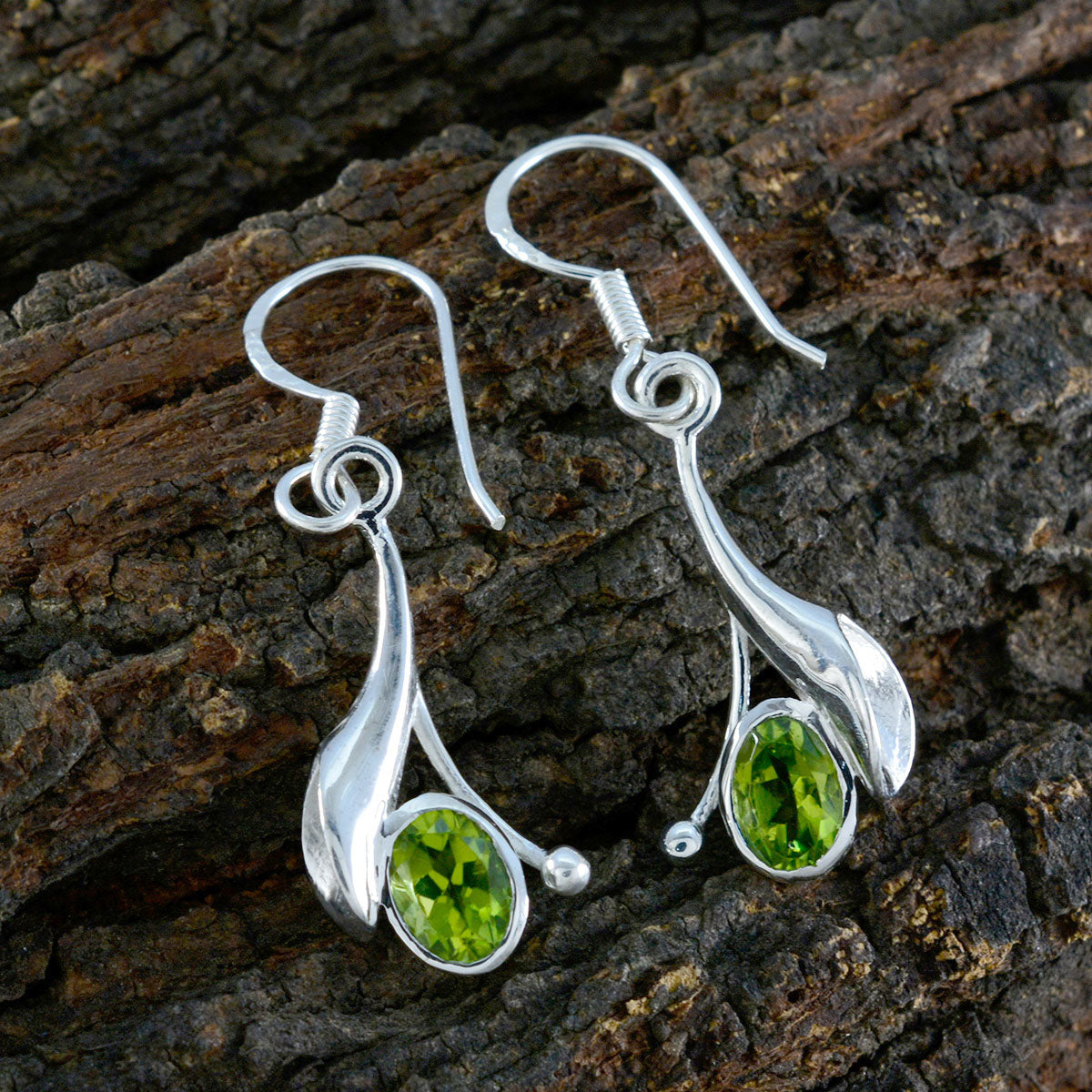 Chloe Green Dainty Solitaire Dangle Earring