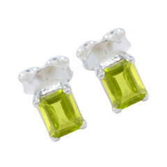 Grace Green Elegant Solitaire Stud Earring