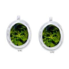 Hannah Green Dainty Solitaire Stud Earring