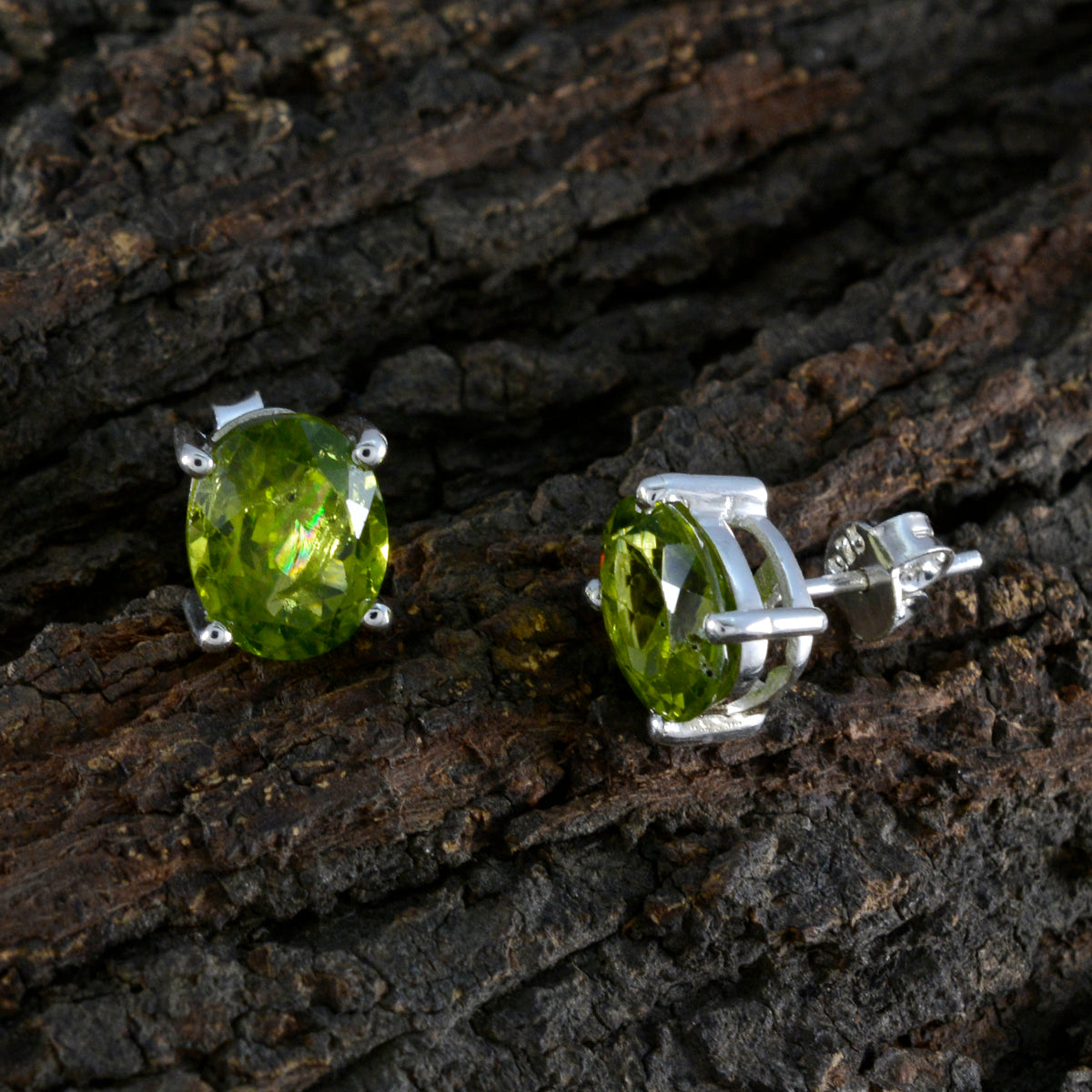Hazel Green Delicate Solitaire Stud Earring