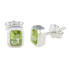 Mariana Green Elegant Solitaire Stud Earring