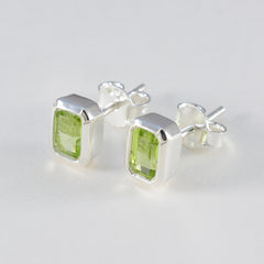 Mariana Green Elegant Solitaire Stud Earring