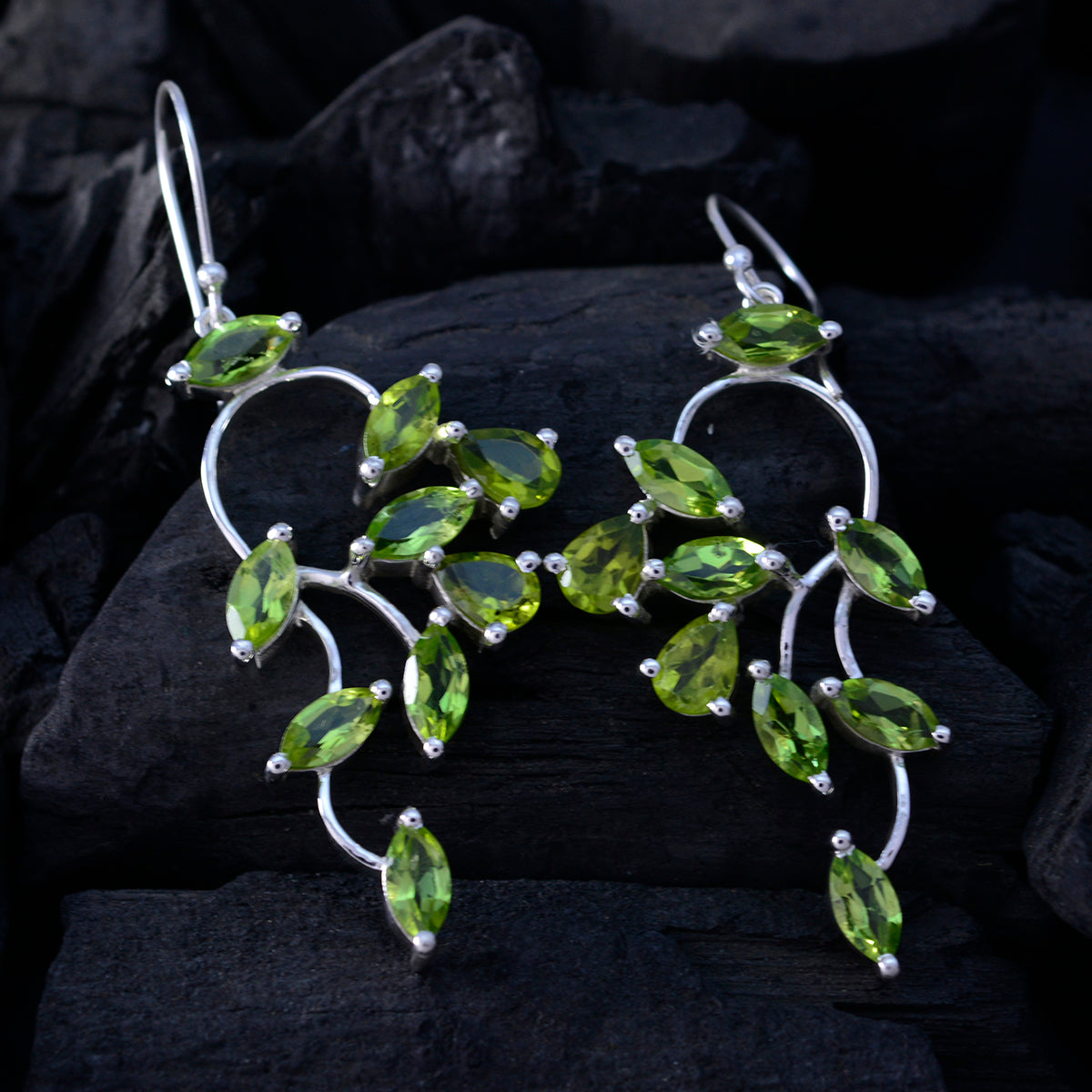 Lucia Green Edgy multiple Dangle Earring