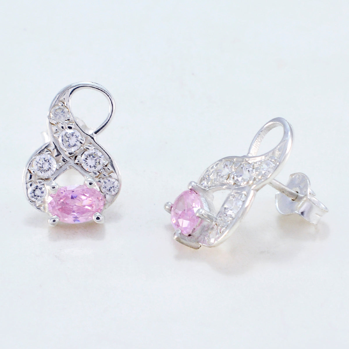 Riley Pink Delicate multiple Stud Earring
