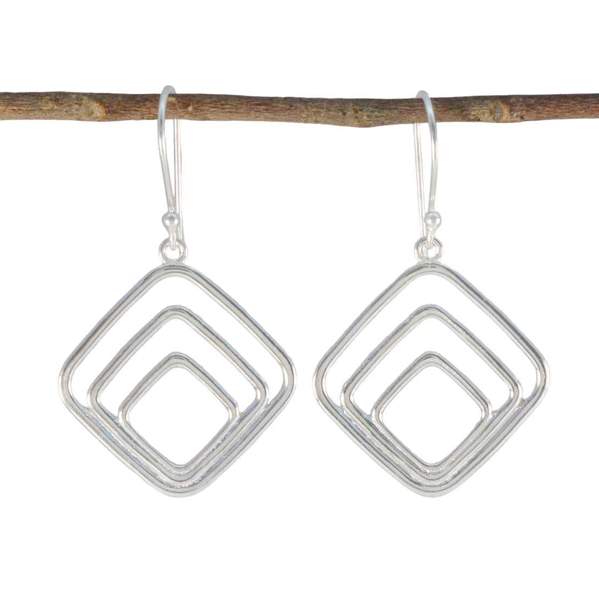 Joaquina Silver Mid weight plain Dangle Earring Plain Gray Dangle