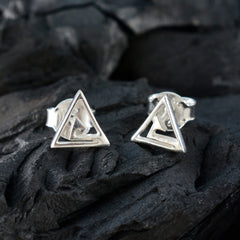 Nayara Silver Elegant plain Stud Earring