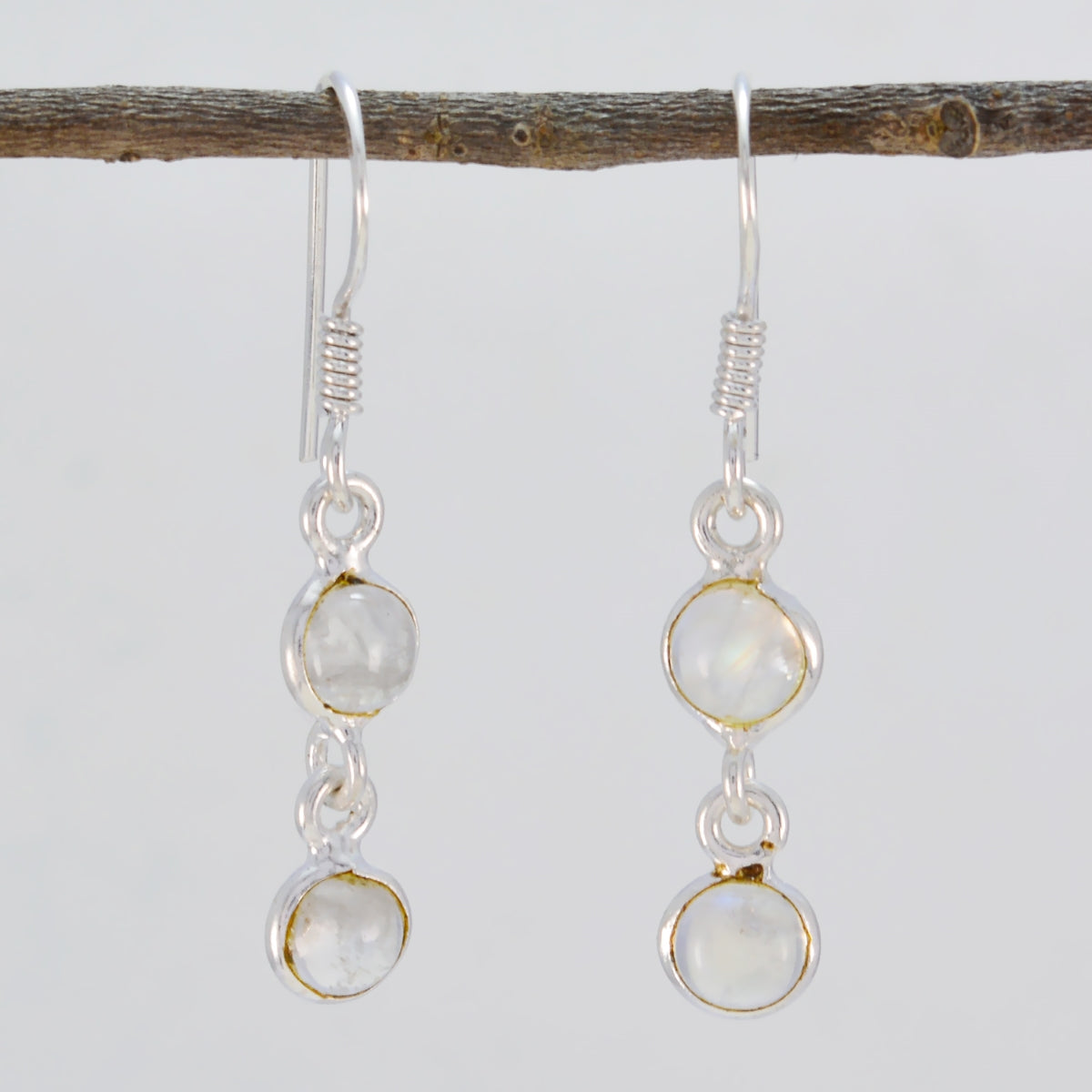 Hua White Minimalist multiple Dangle Earring