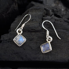 Min seo White Minimalist multiple Dangle Earring