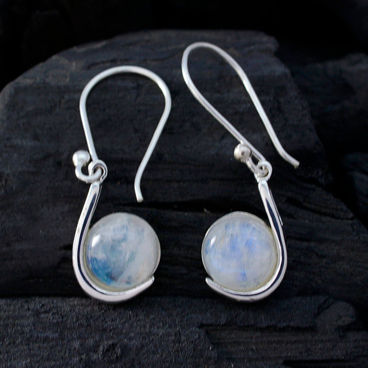 Laura White Featherlight Solitaire Dangle Earring
