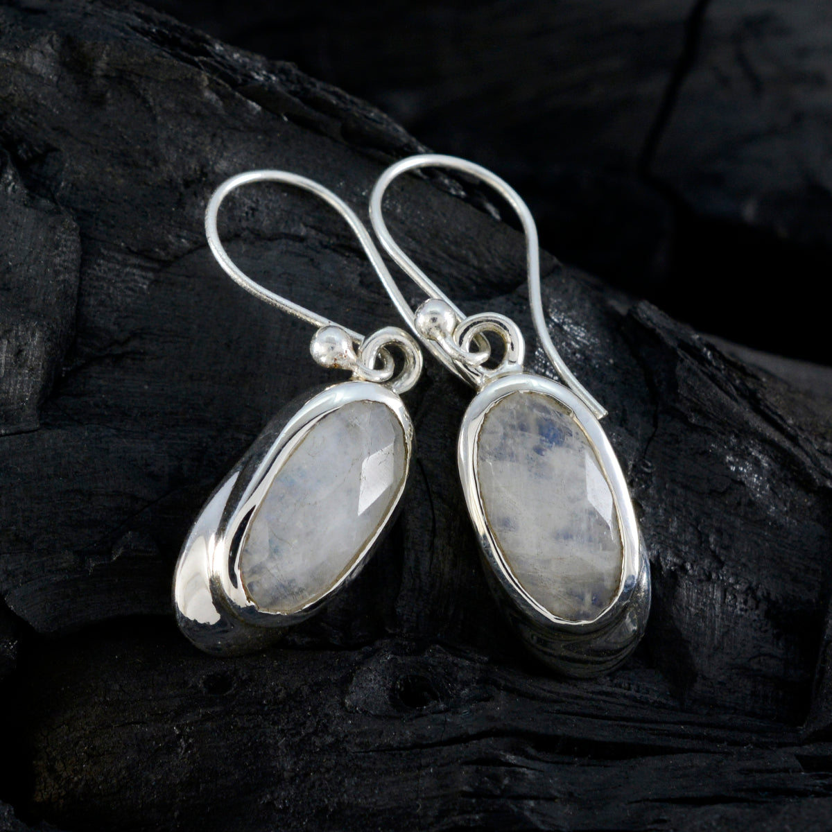 Mariana White Classic Solitaire Dangle Earring