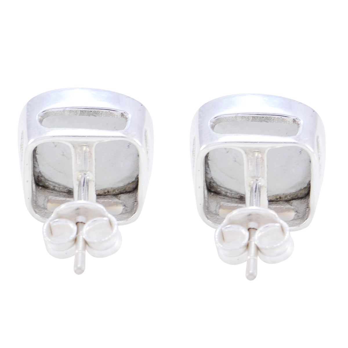 Milagros White Featherlight Solitaire Stud Earring