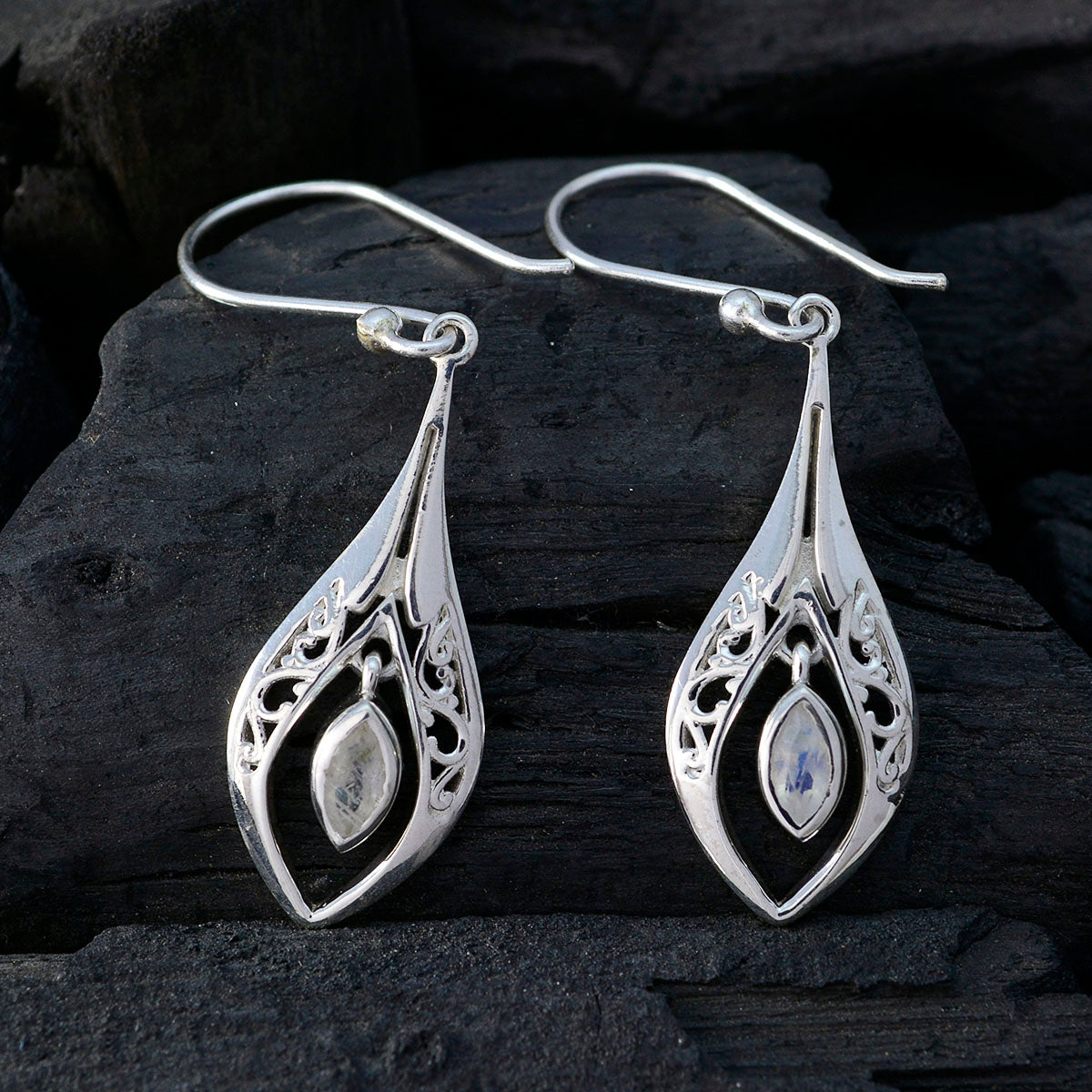 Valentina White Dainty Solitaire Dangle Earring
