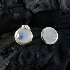 Yuna White Dainty Solitaire Stud Earring