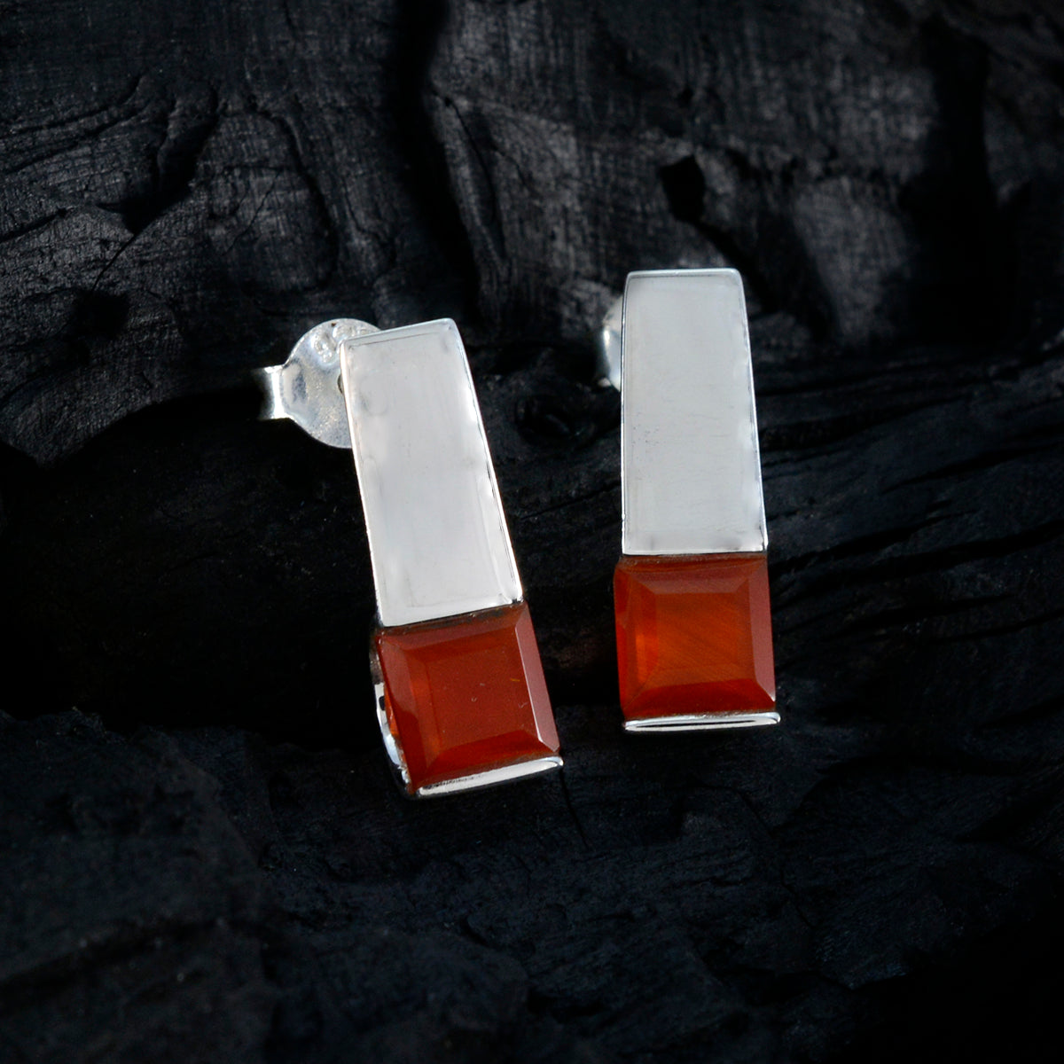 Marie Red Dainty Solitaire Stud Earring