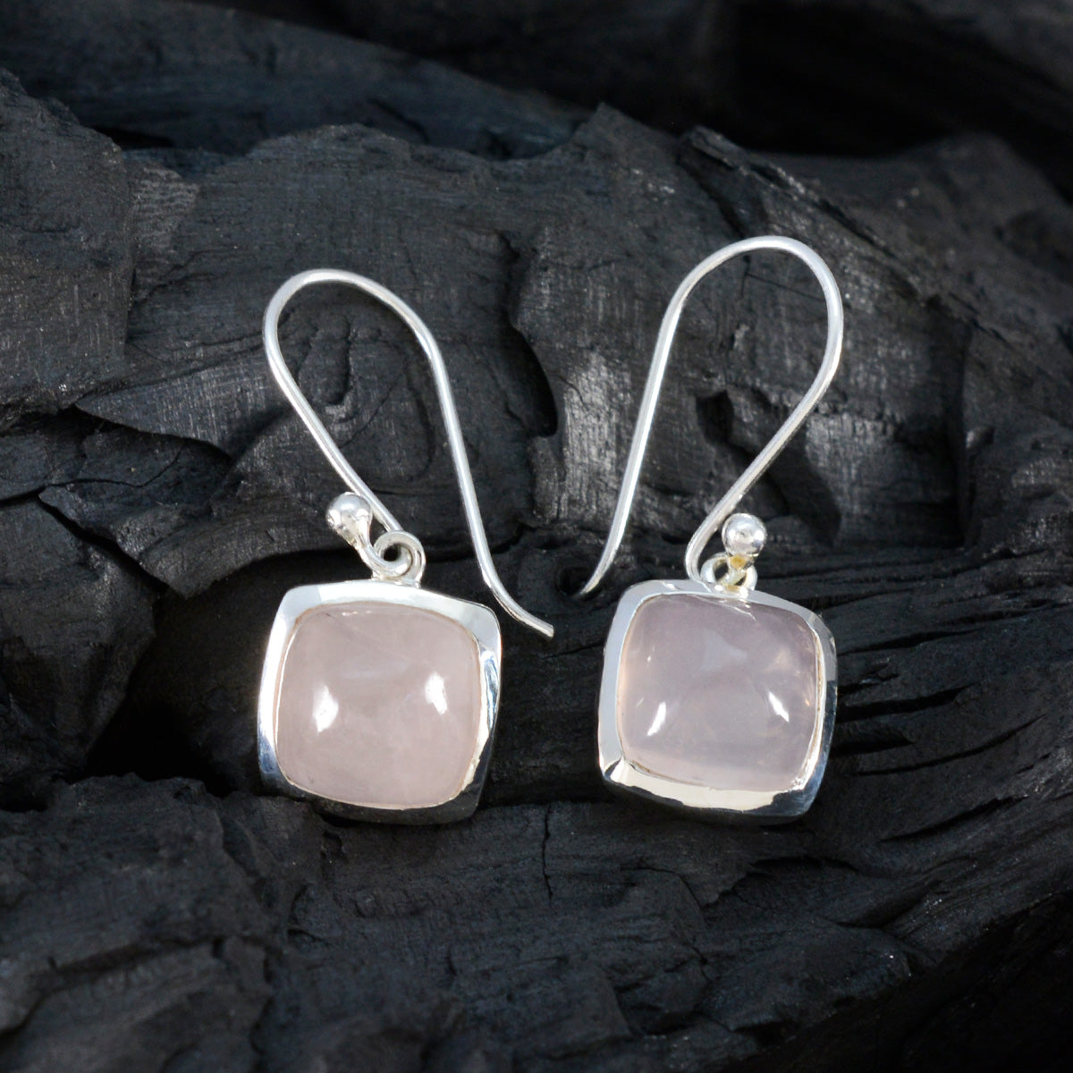 Li Lee Pink Slim Solitaire Dangle Earring