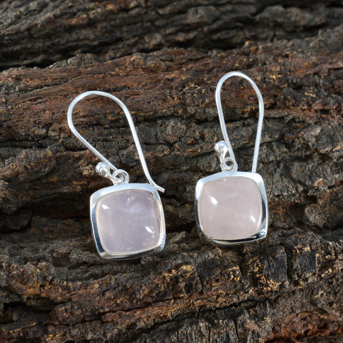 Li Lee Pink Slim Solitaire Dangle Earring