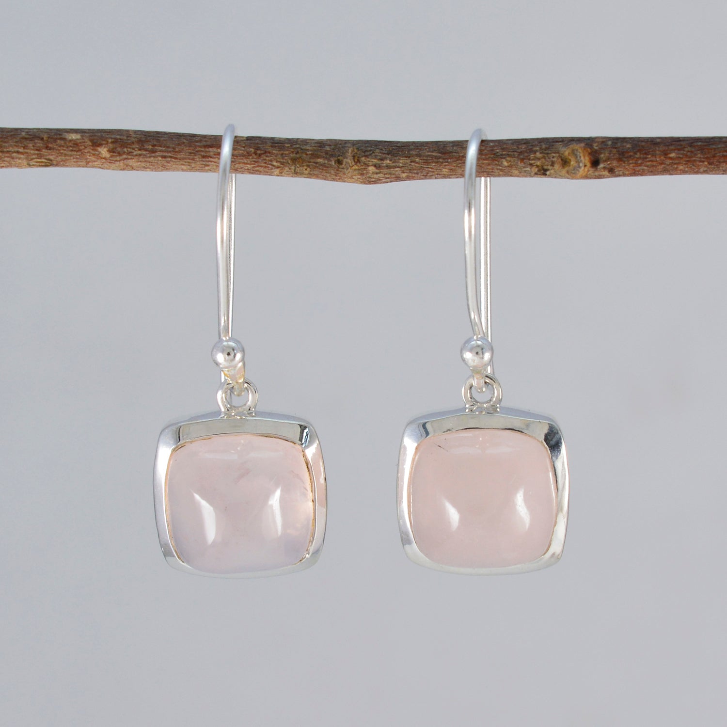 Li Lee Pink Slim Solitaire Dangle Earring