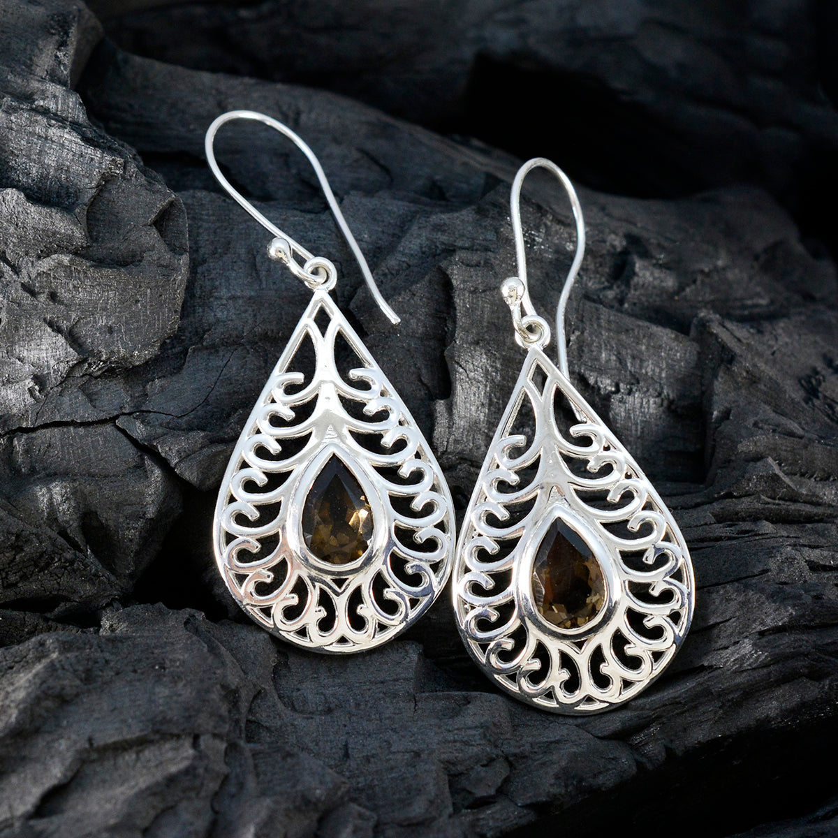 Daniela Brown Featherlight Solitaire Dangle Earring