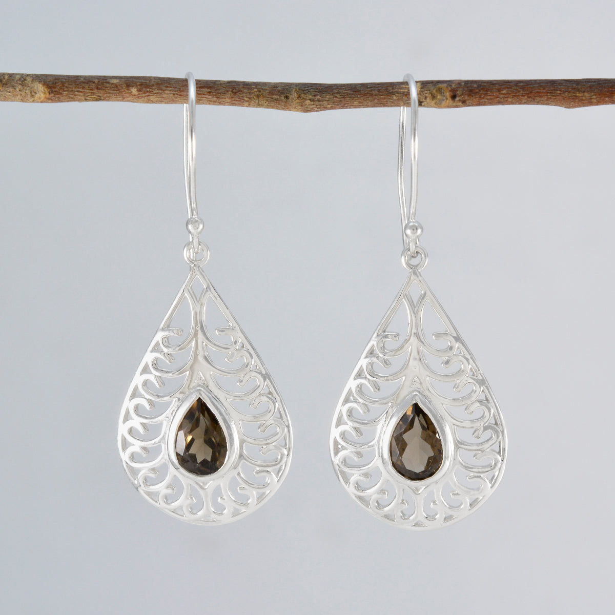 Daniela Brown Featherlight Solitaire Dangle Earring