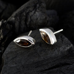 Lorena Brown Elegant Solitaire Stud Earring