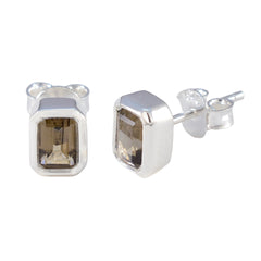 Nayara Brown Elegant Solitaire Stud Earring