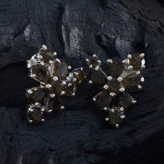 Hazel Brown Minimal multiple Stud Earring