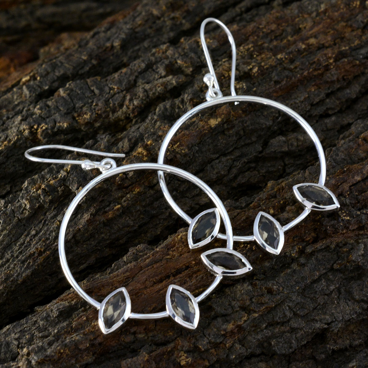 Savannah Brown Minimal Trilogy Dangle Earring