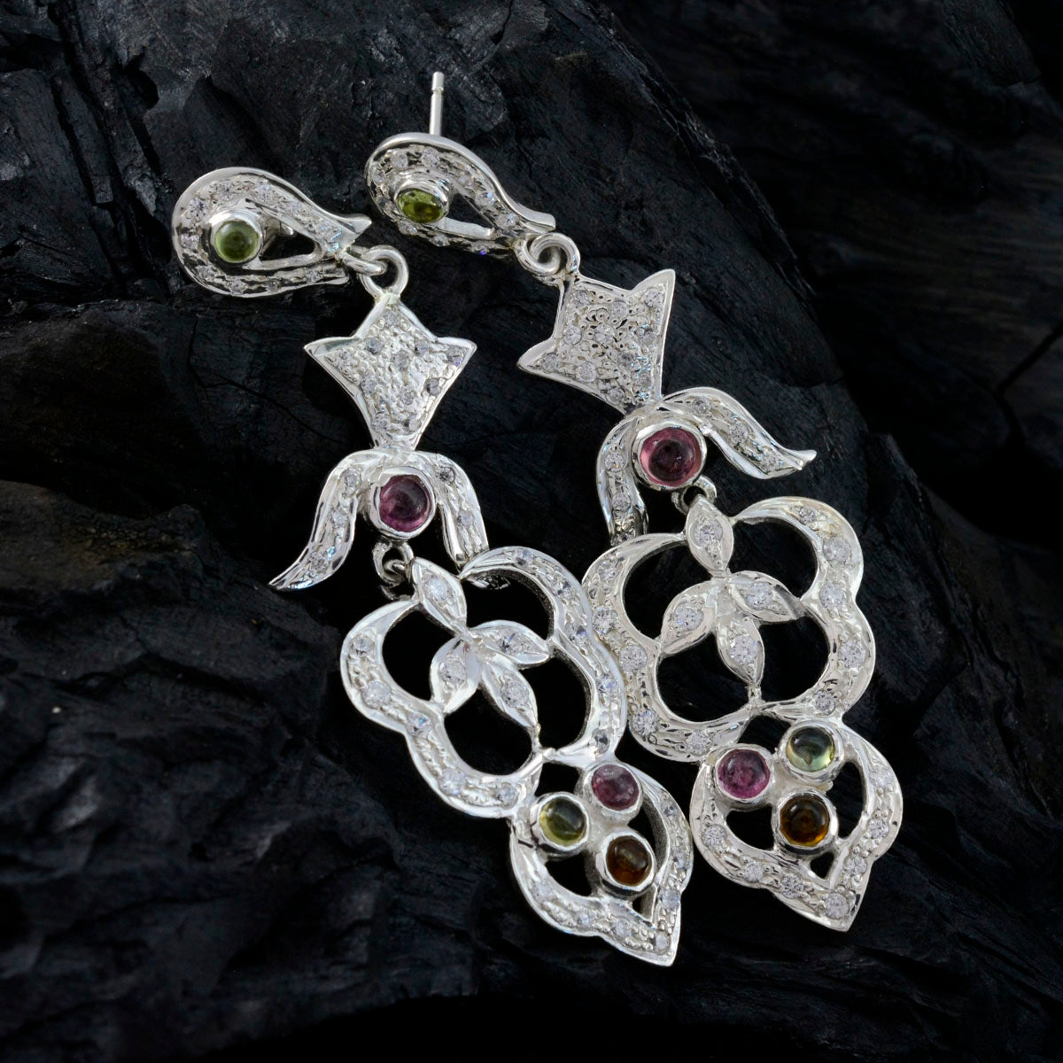 Natcha multicolor Edgy multiple Stud Earring