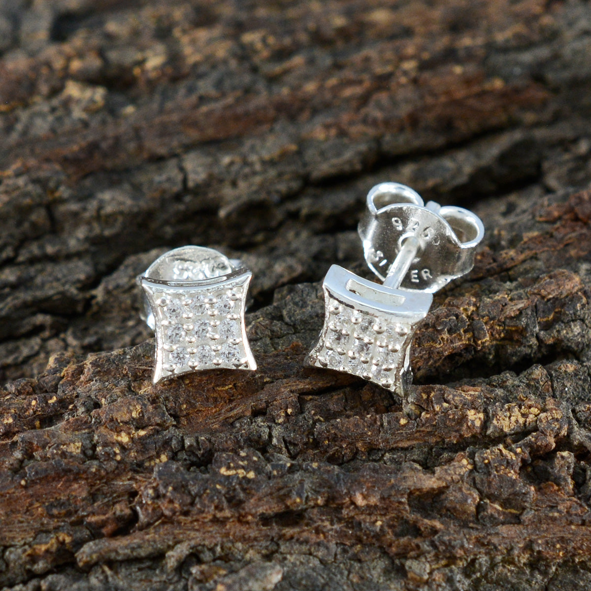 Lucia White Elegant multiple Stud Earring