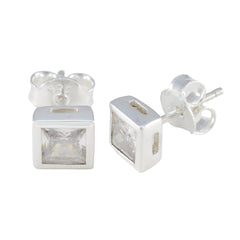Camila White Elegant Solitaire Stud Earring