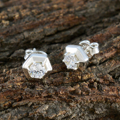 Cecilia White Delicate Solitaire Stud Earring