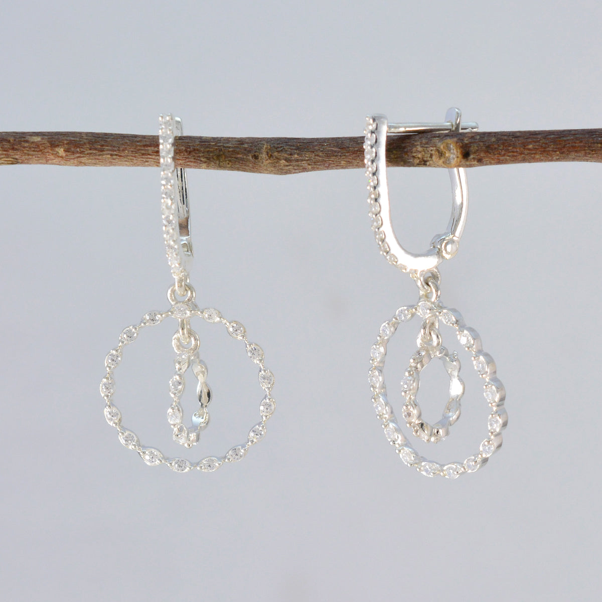 Amanda White Delicate multiple Stud Earring