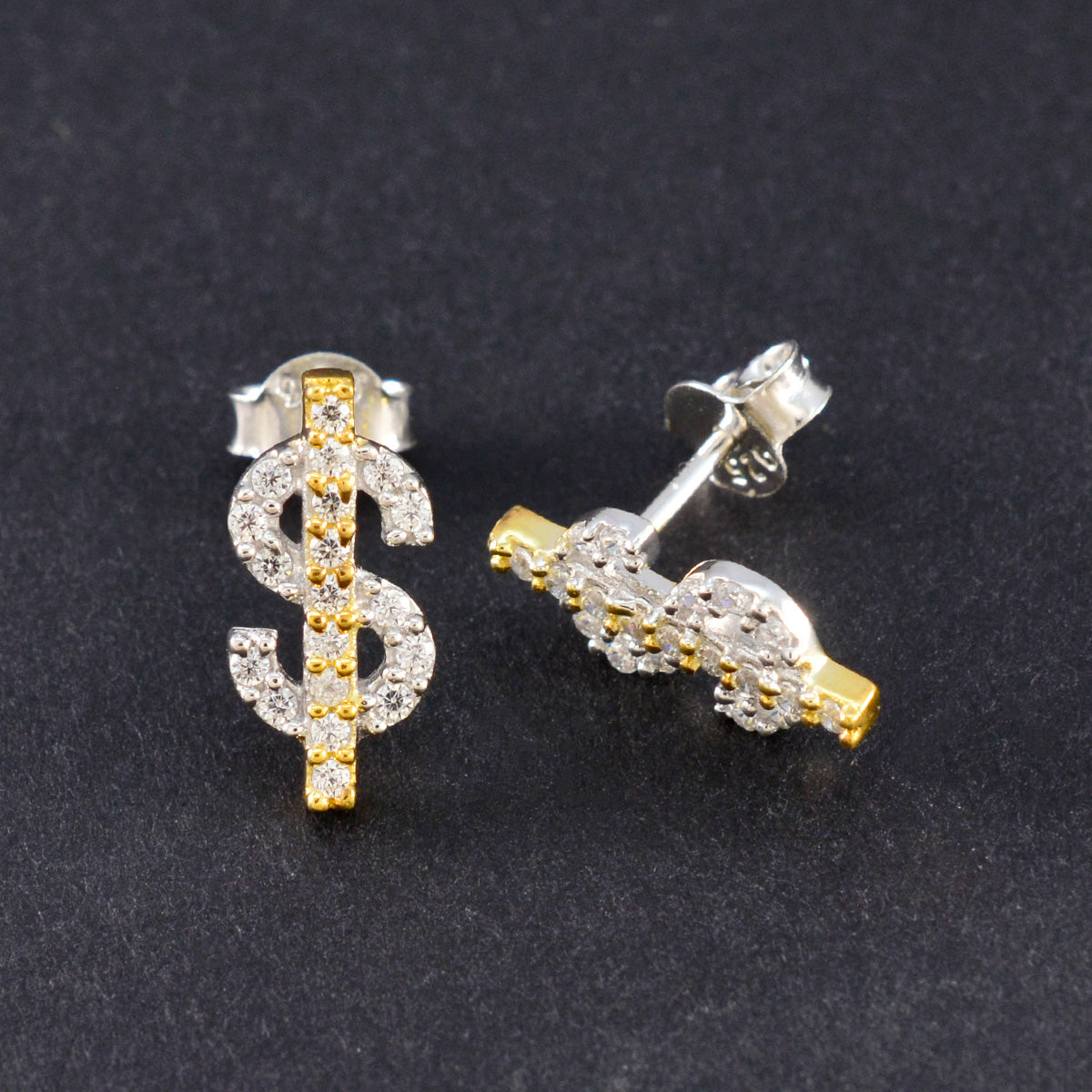 María White Elegant multiple Stud Earring