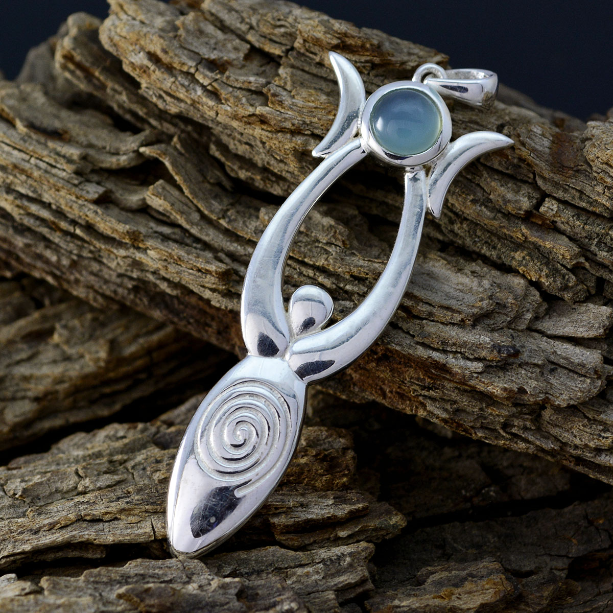 Chloe Aqua Cocktail Whisper-thin Pendant