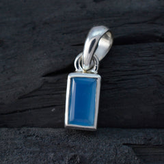 Sarah Aqua Sophisticated Delicate Pendant