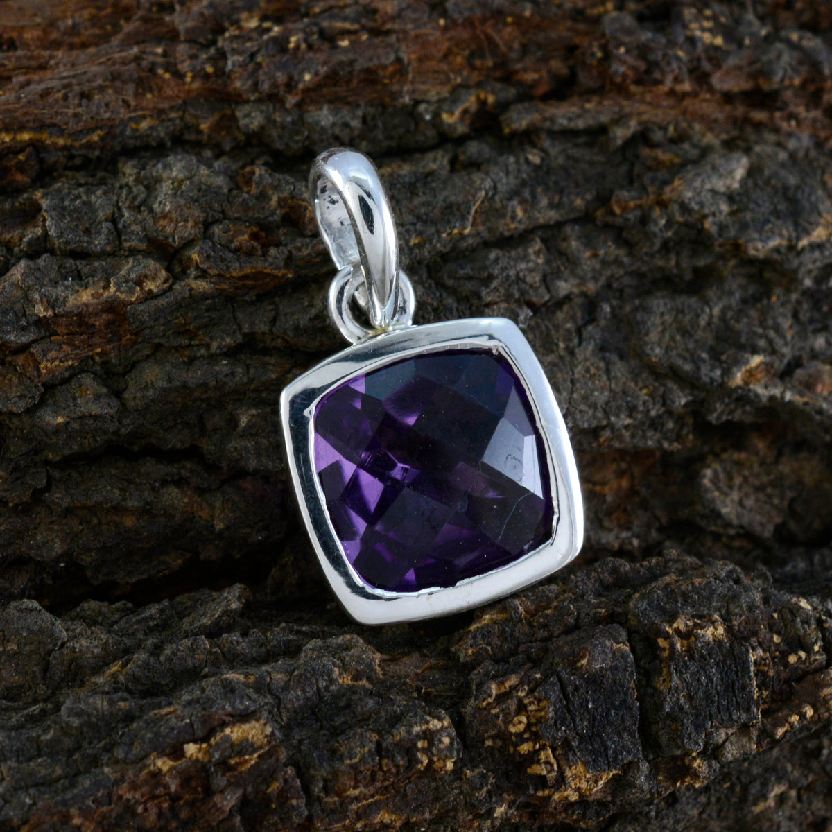 Mathilde Purple Abstract Dainty Pendant