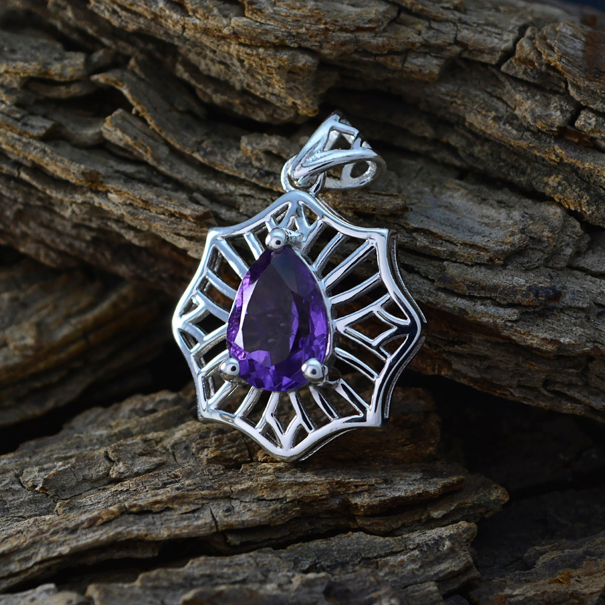 Camilla Purple Geometric Delicate Pendant