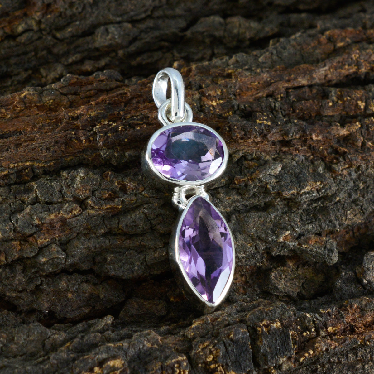 Ellie Purple Sophisticated Whisper-thin Pendant