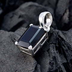 Mathilde Black Luxurious Delicate Pendant
