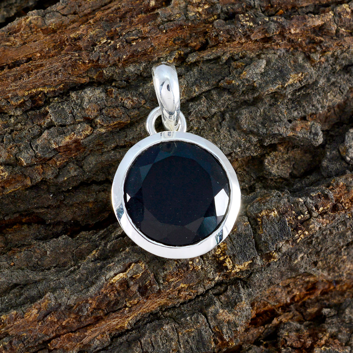 Lourdes Black Abstract Featherlight Pendant